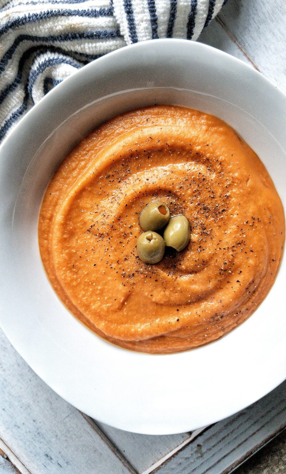 Less or fewer than 10 ingredients plant-based roasted red carrot lentil soup