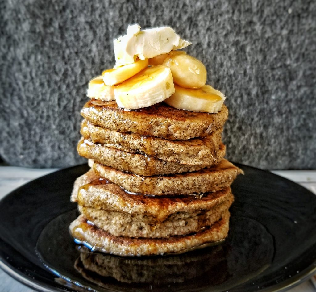 Less or fewer than 10 ingredients, a stack of hearty gluten-free banana pancakes