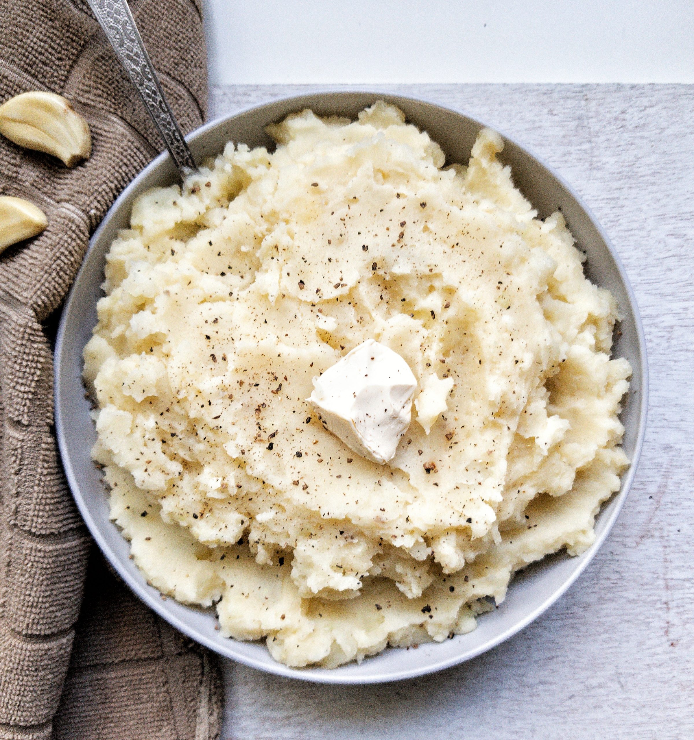 Creamy Garlic Mashed Potatoes Plant Based And Broke