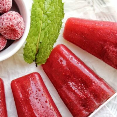 Summer vegan sugar-free popsicles.